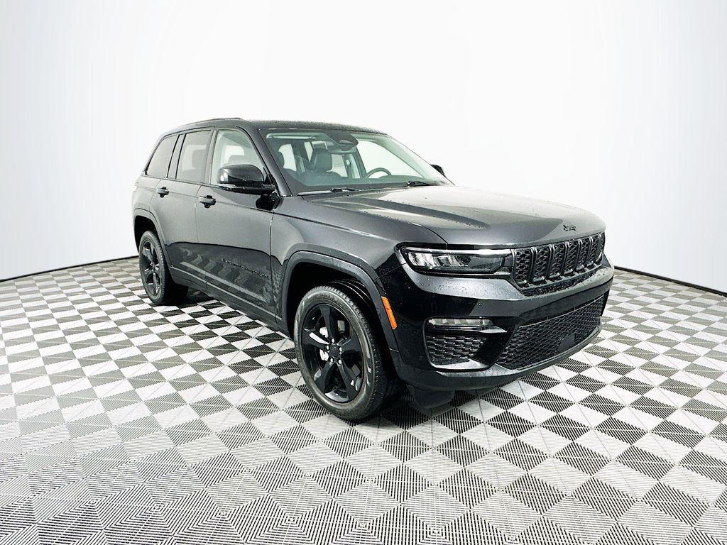 used 2023 Jeep Grand Cherokee car, priced at $32,994