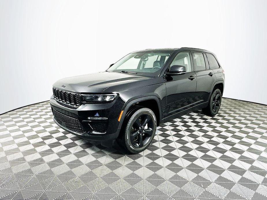 used 2023 Jeep Grand Cherokee car, priced at $32,994