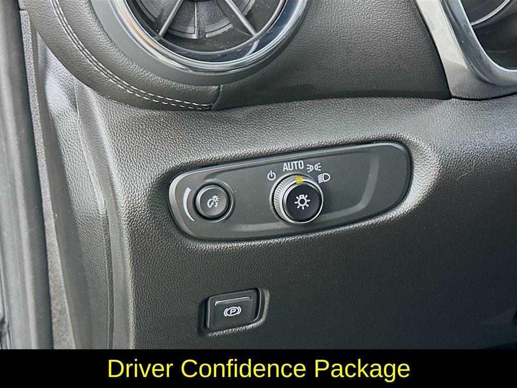 used 2024 Chevrolet Blazer car, priced at $24,935