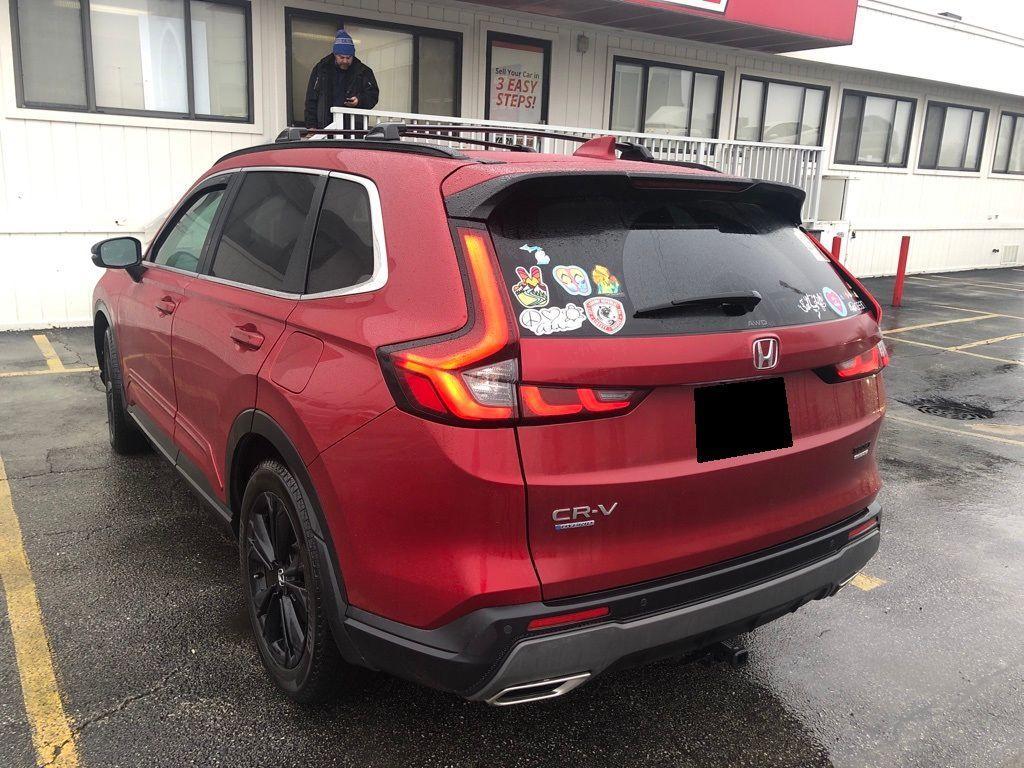 used 2023 Honda CR-V Hybrid car, priced at $33,900