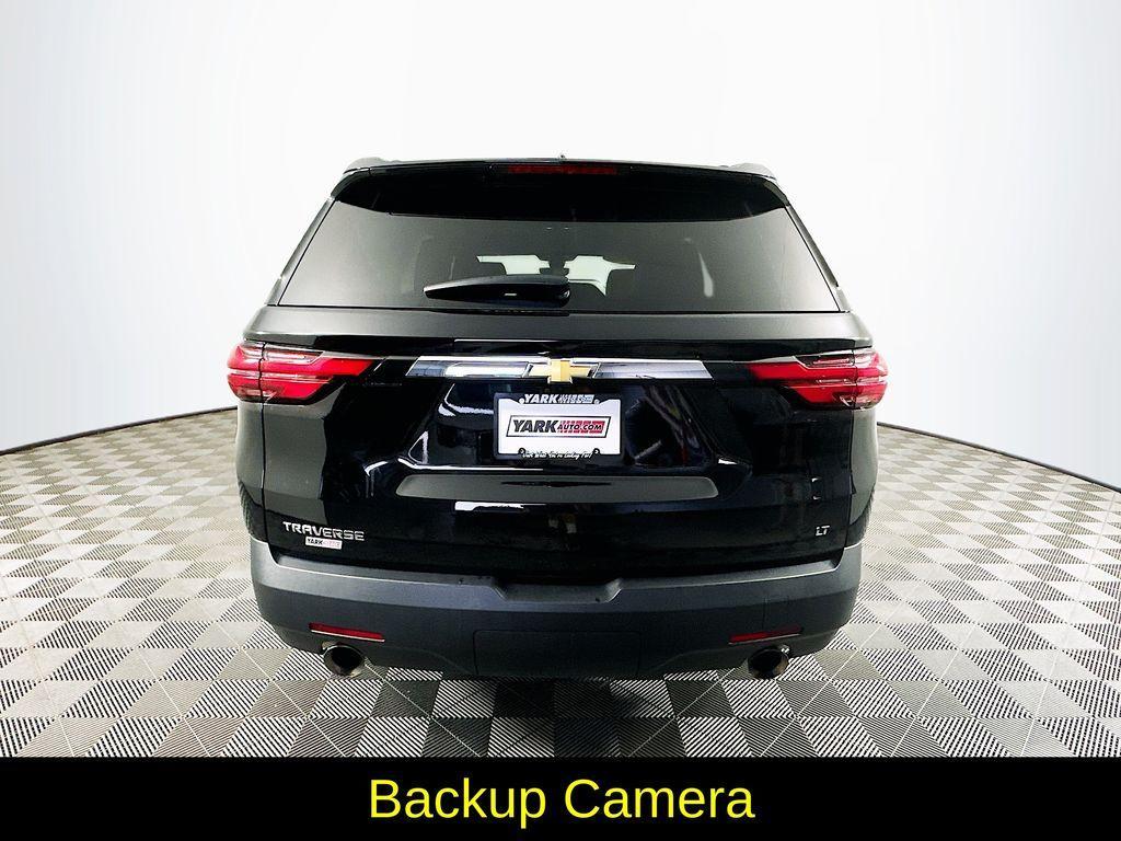 used 2023 Chevrolet Traverse car, priced at $28,199
