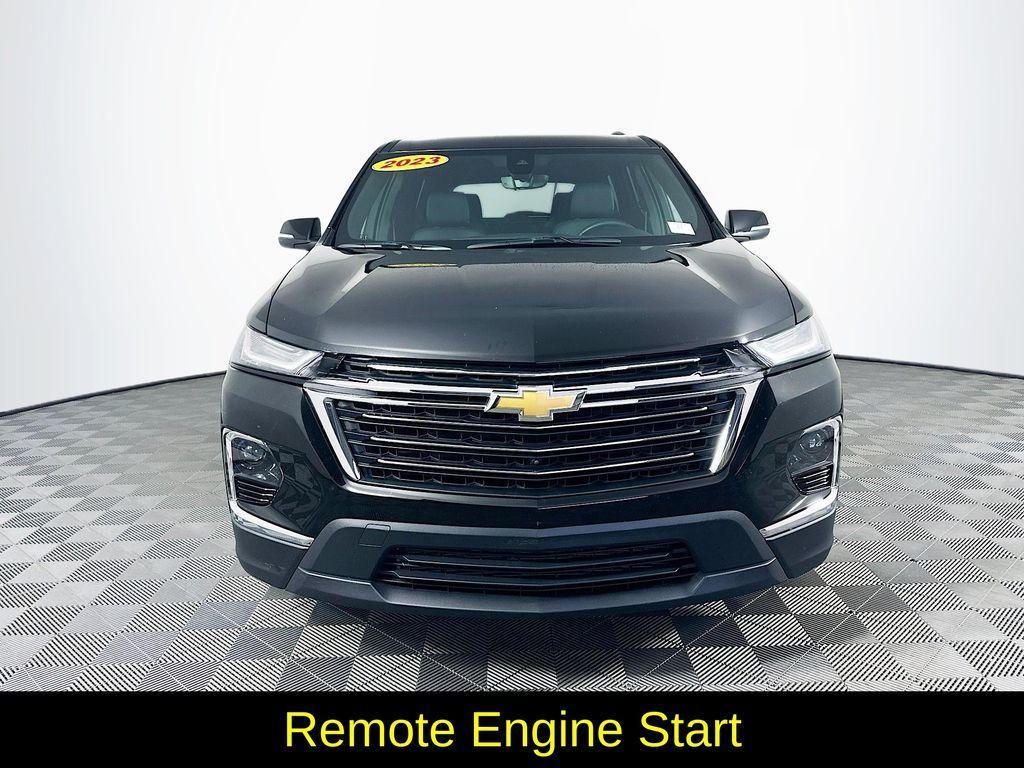 used 2023 Chevrolet Traverse car, priced at $28,199