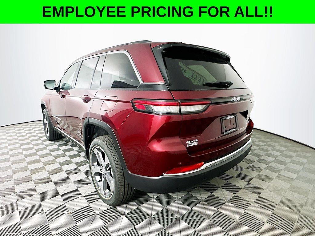 new 2025 Jeep Grand Cherokee car, priced at $47,750