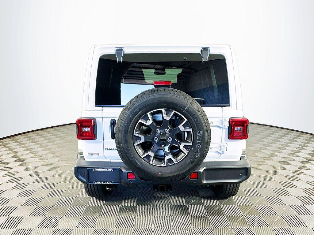 new 2025 Jeep Wrangler car, priced at $47,738