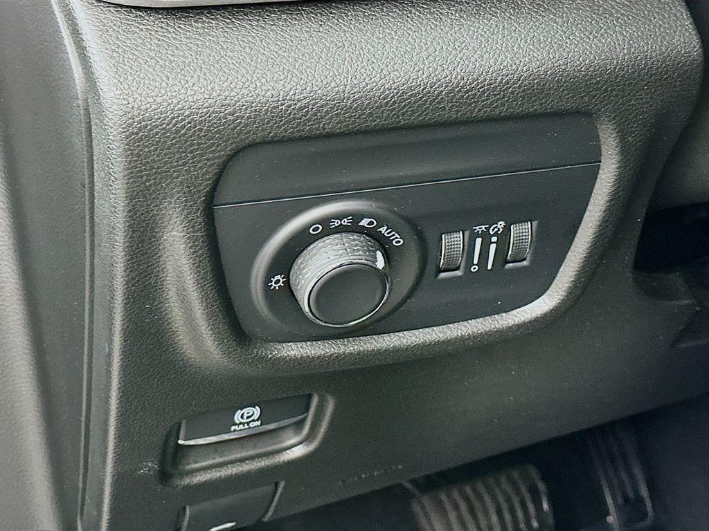 used 2023 Jeep Grand Cherokee car, priced at $26,500