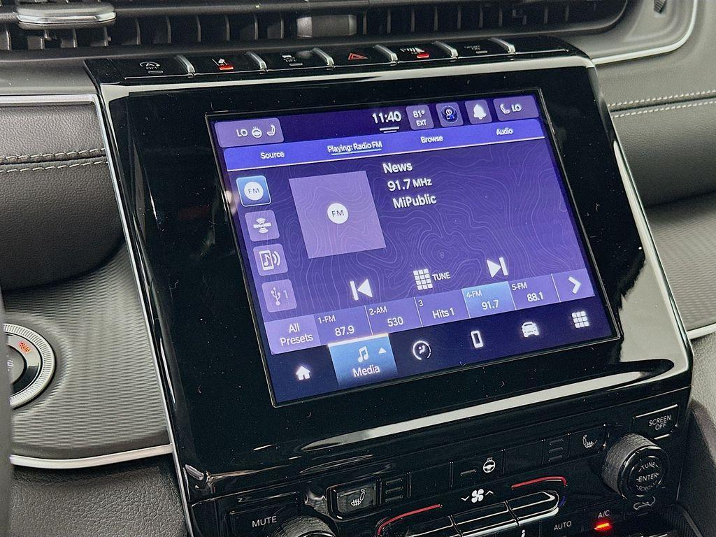 new 2025 Jeep Grand Cherokee L car, priced at $43,881