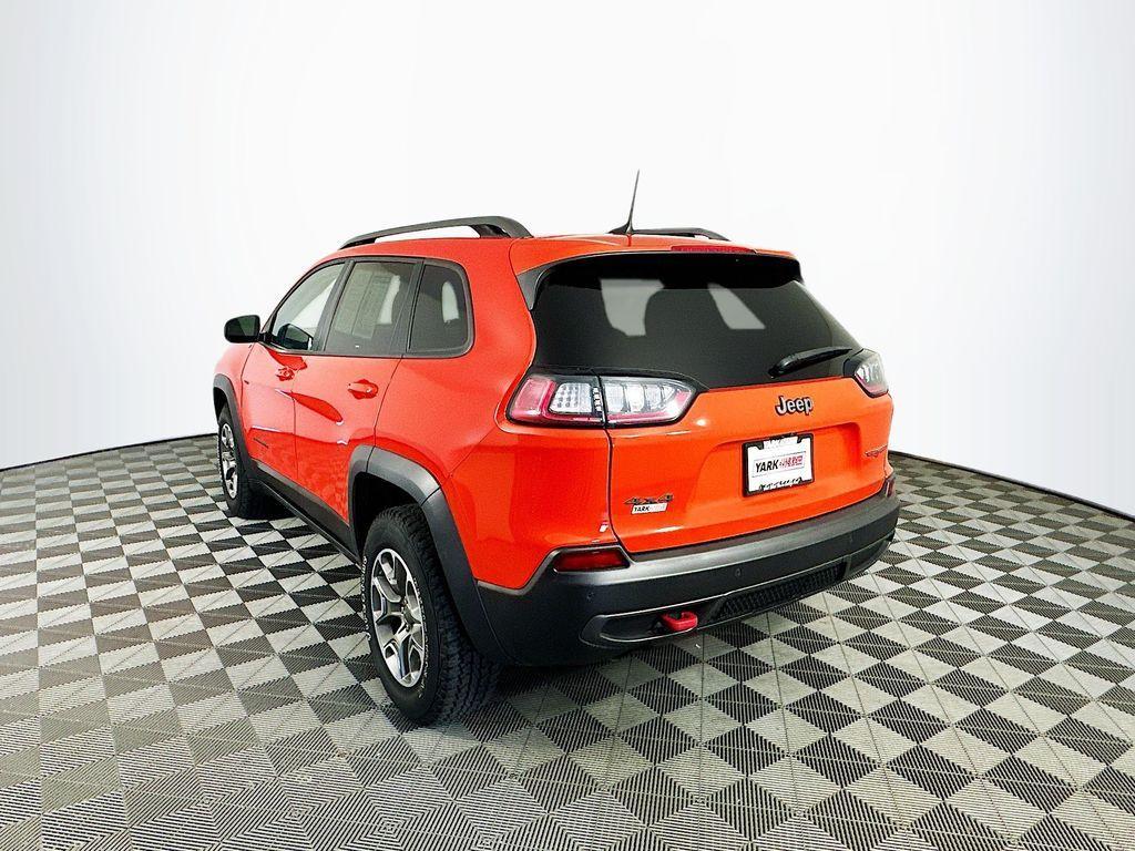 used 2021 Jeep Cherokee car, priced at $22,904