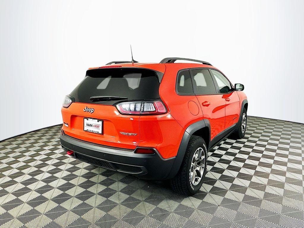 used 2021 Jeep Cherokee car, priced at $22,904