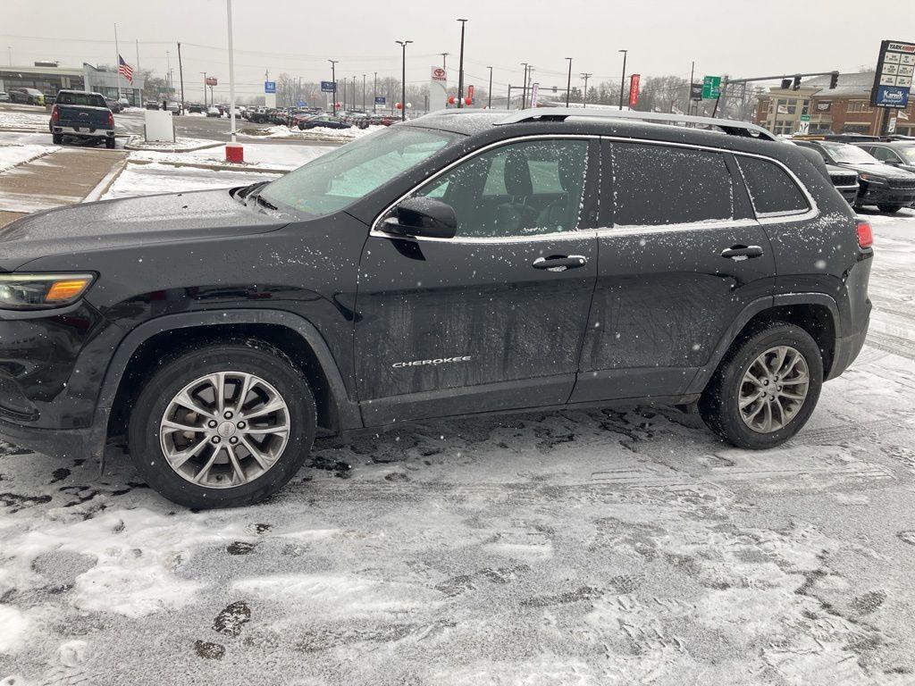 used 2019 Jeep Cherokee car, priced at $17,800