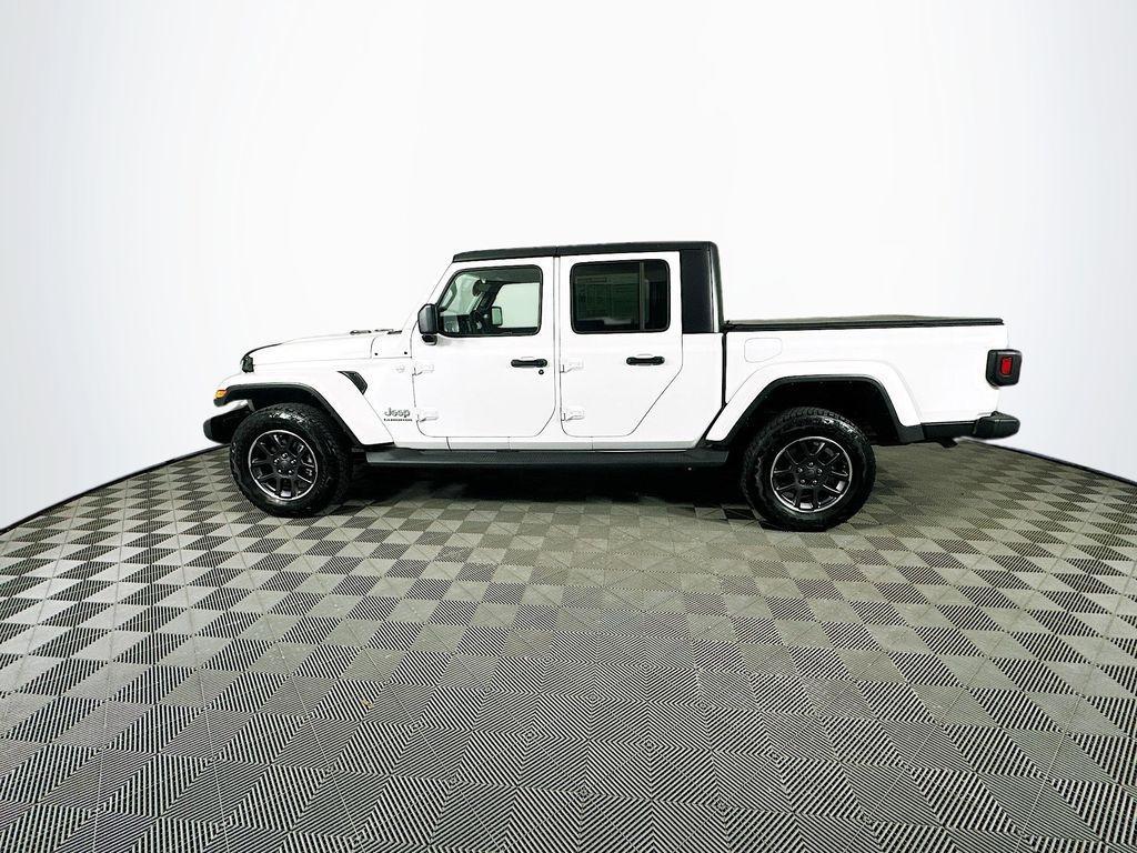 used 2021 Jeep Gladiator car, priced at $32,800