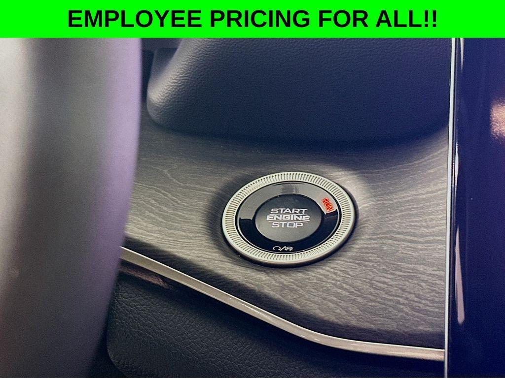 new 2025 Jeep Grand Cherokee car, priced at $46,451