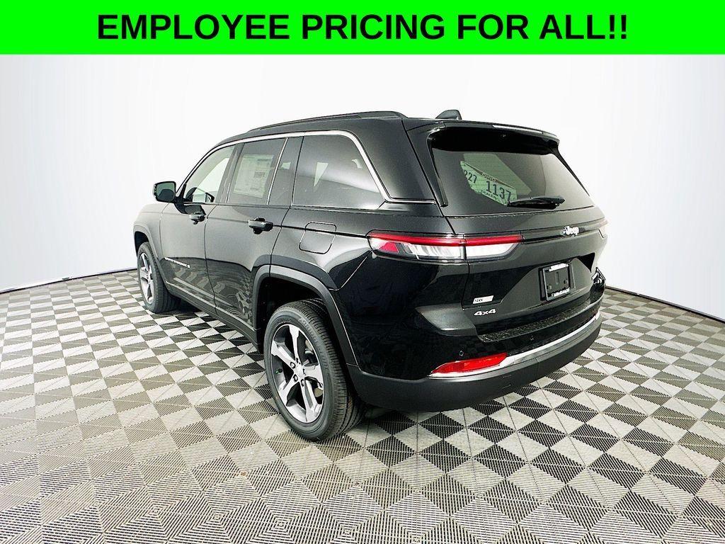 new 2025 Jeep Grand Cherokee car, priced at $46,451