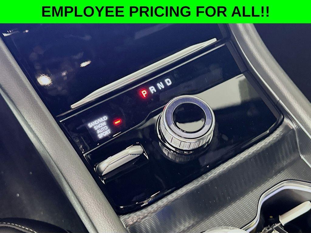 new 2025 Jeep Grand Cherokee car, priced at $46,451