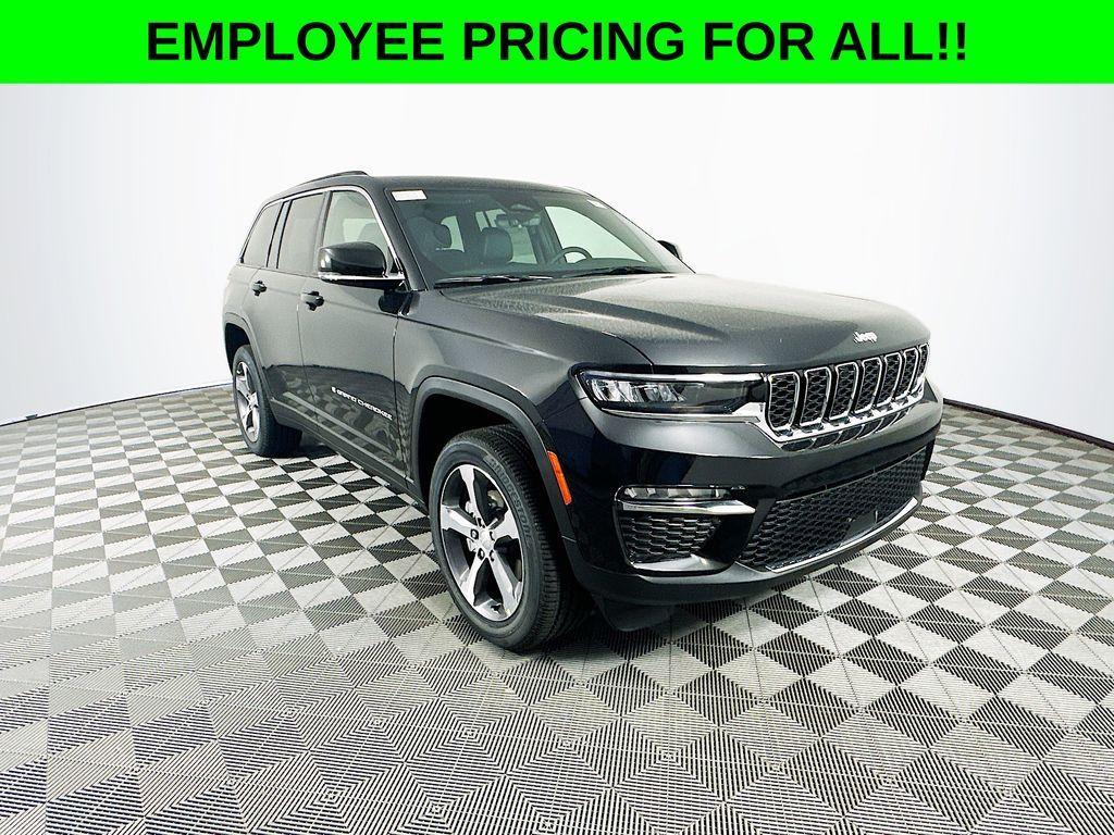 new 2025 Jeep Grand Cherokee car, priced at $46,451