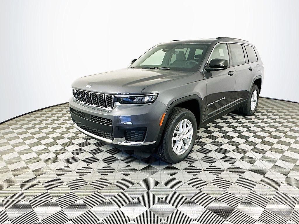 new 2025 Jeep Grand Cherokee L car, priced at $40,037