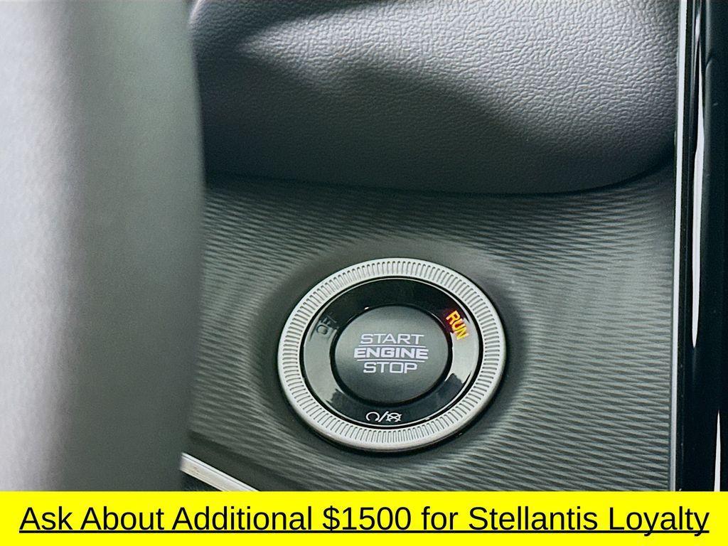 new 2025 Jeep Grand Cherokee L car, priced at $34,937