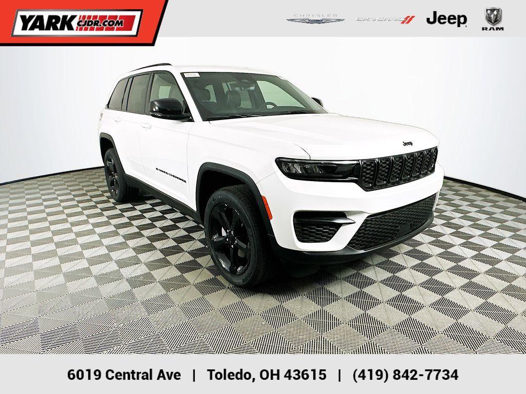 new 2025 Jeep Grand Cherokee car, priced at $41,283