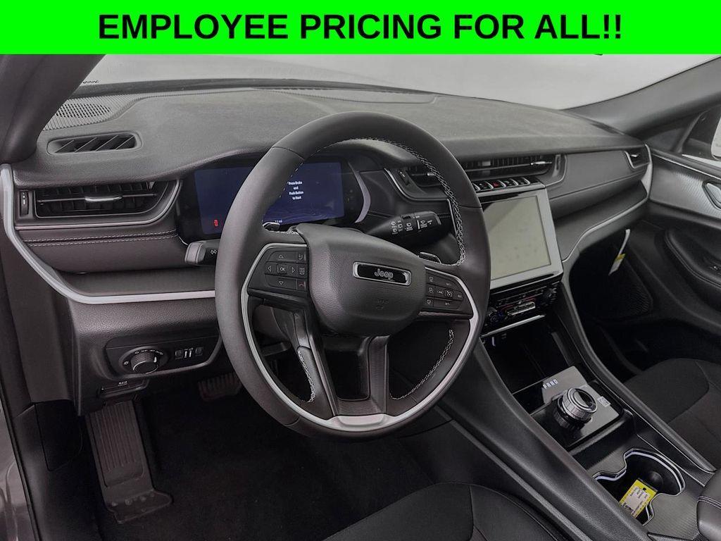 new 2025 Jeep Grand Cherokee L car, priced at $42,479