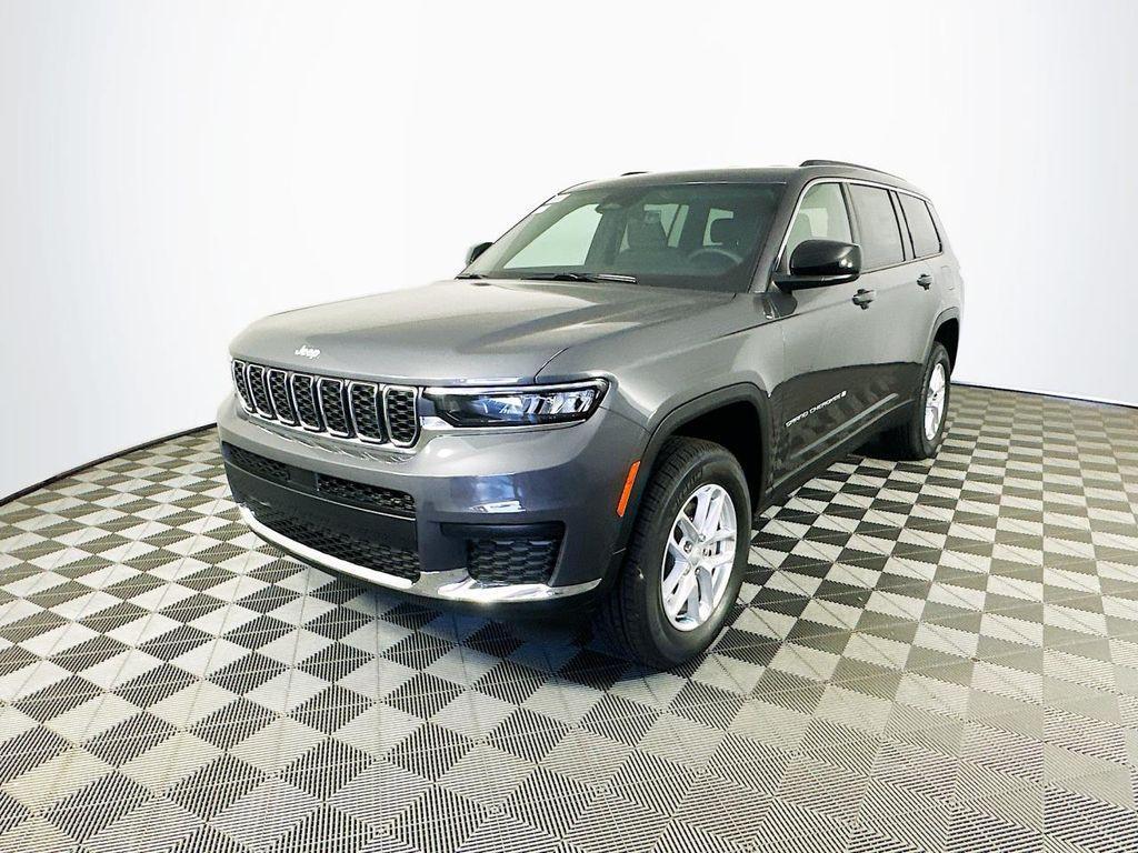 new 2025 Jeep Grand Cherokee L car, priced at $39,979