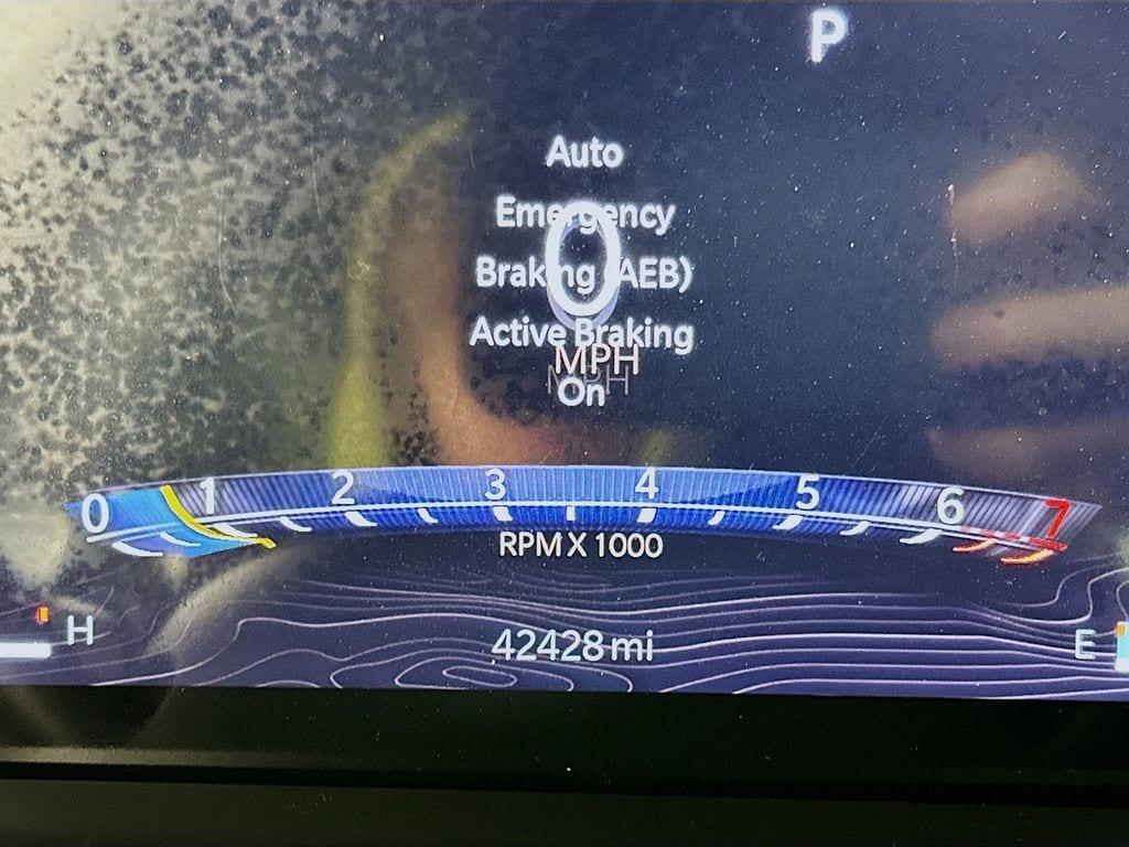 used 2023 Jeep Grand Cherokee L car, priced at $25,998