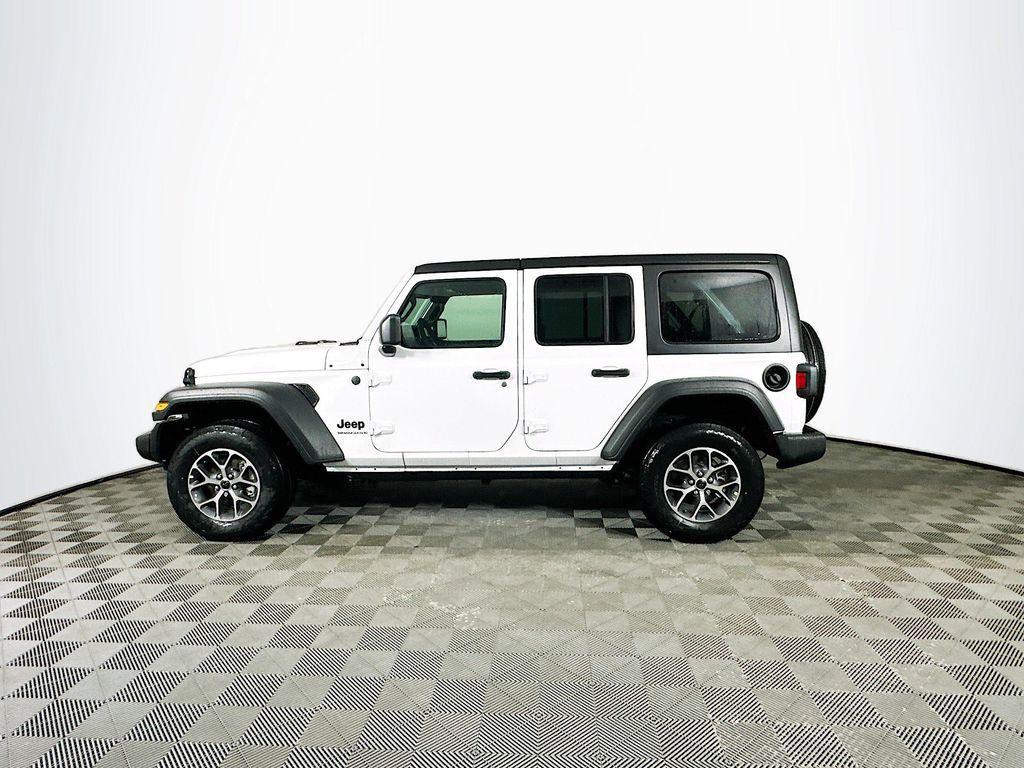 new 2025 Jeep Wrangler car, priced at $43,538