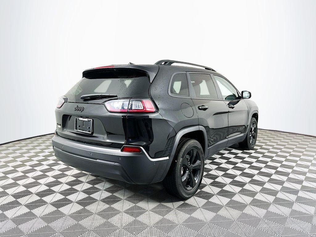 used 2023 Jeep Cherokee car, priced at $26,399