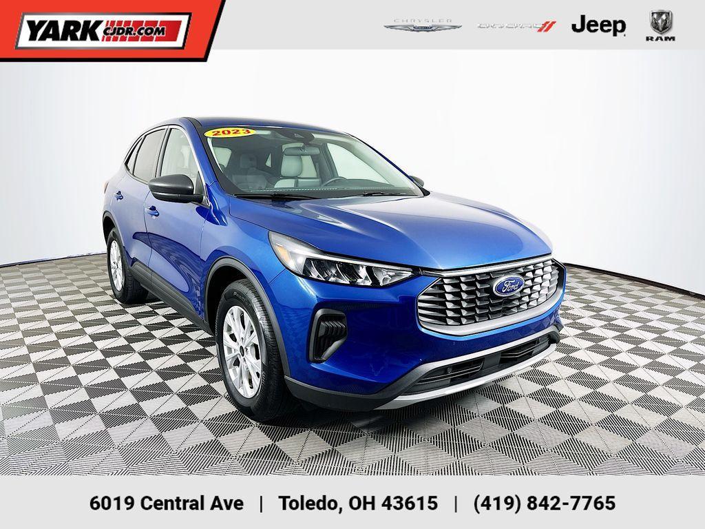 used 2023 Ford Escape car, priced at $22,499