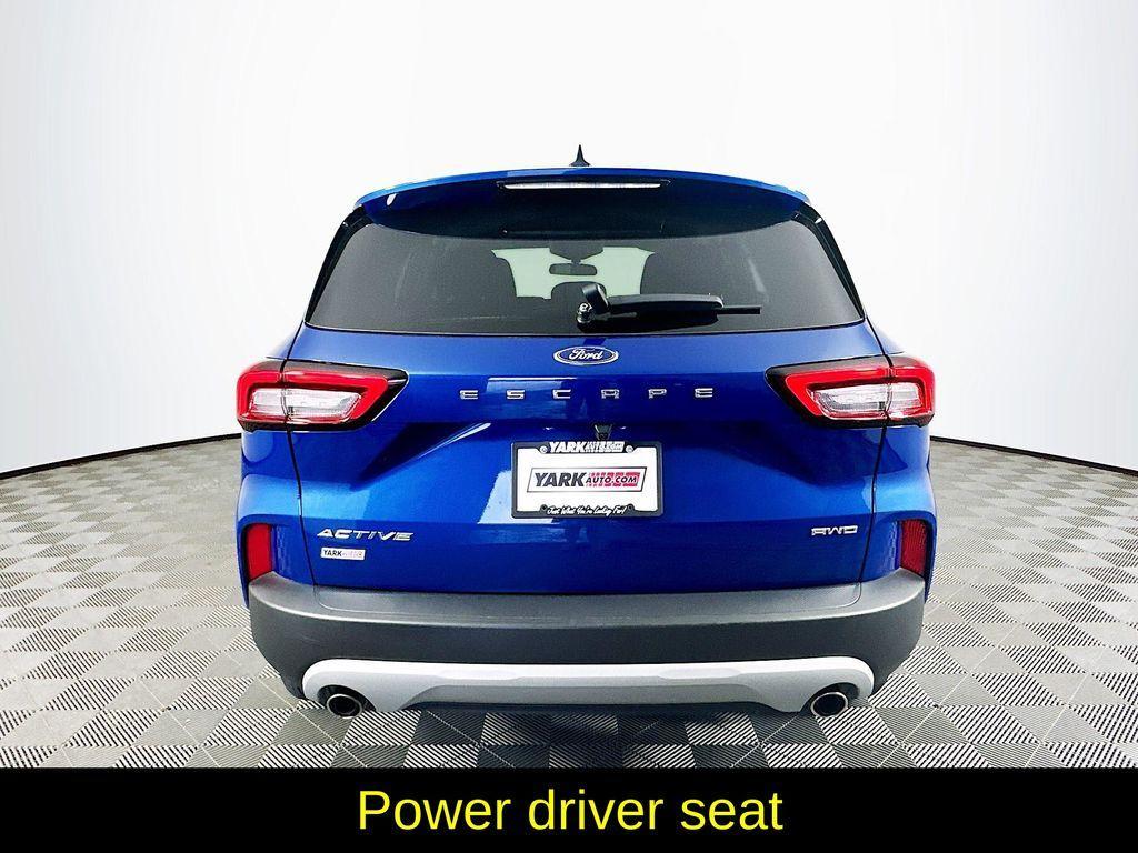 used 2023 Ford Escape car, priced at $22,499