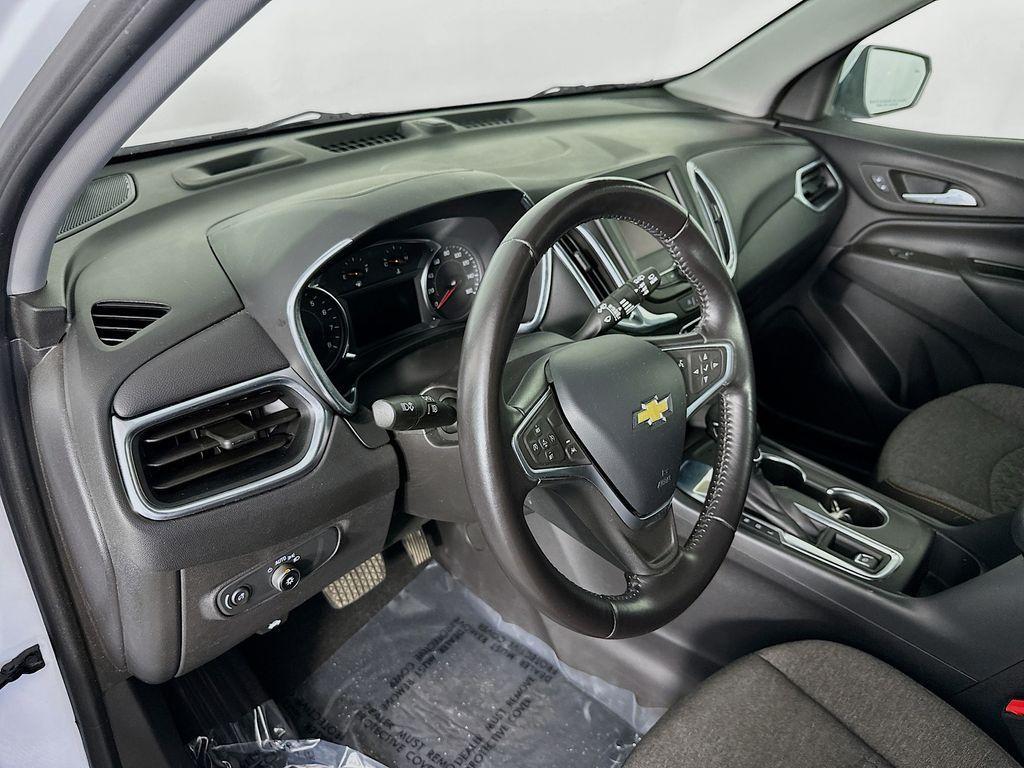 used 2022 Chevrolet Equinox car, priced at $19,895