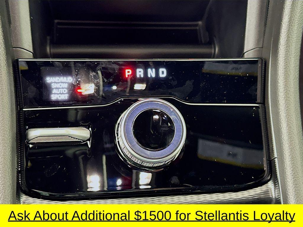 new 2025 Jeep Grand Cherokee L car, priced at $46,331