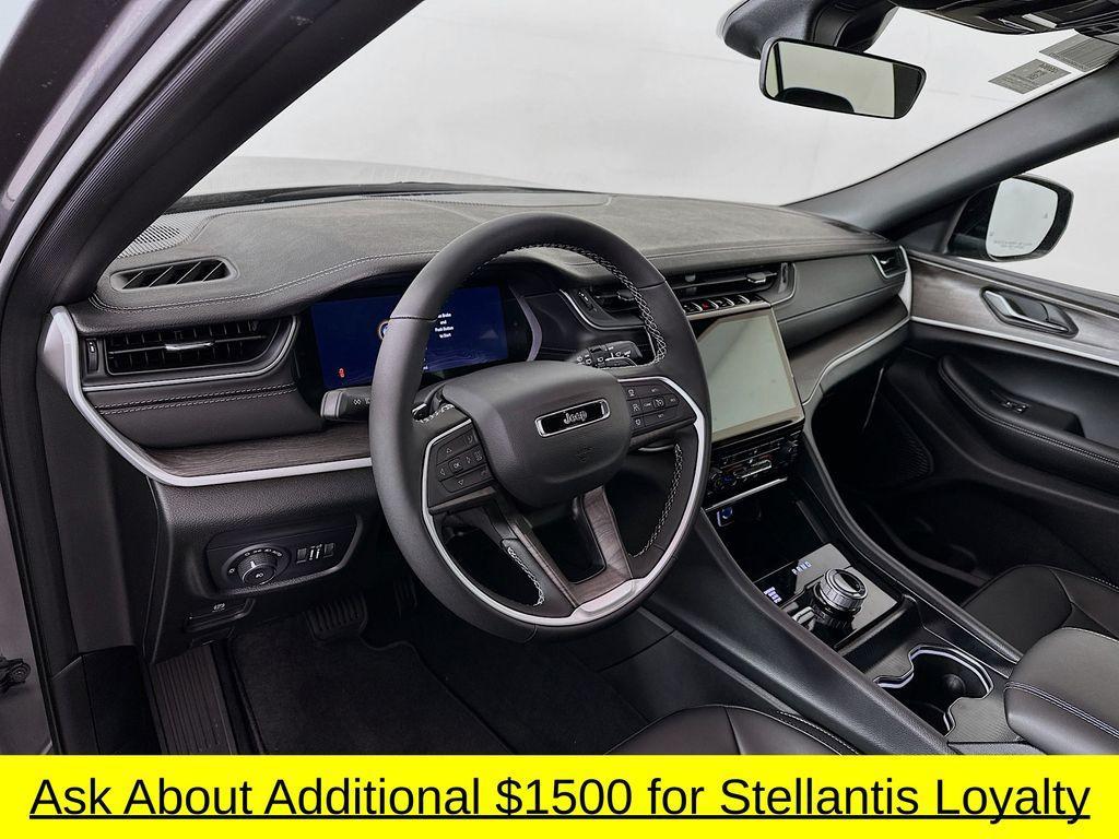 new 2025 Jeep Grand Cherokee L car, priced at $46,331