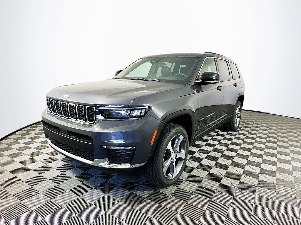 new 2025 Jeep Grand Cherokee L car, priced at $46,331