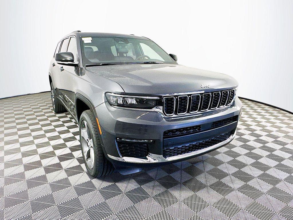 new 2025 Jeep Grand Cherokee L car, priced at $46,331