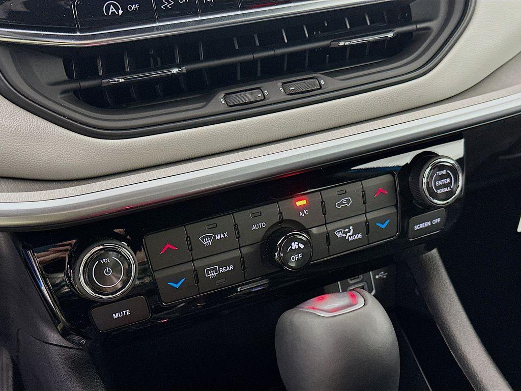 new 2025 Jeep Compass car, priced at $30,105