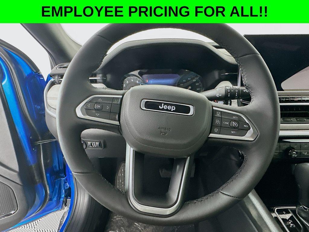 new 2025 Jeep Compass car, priced at $32,605