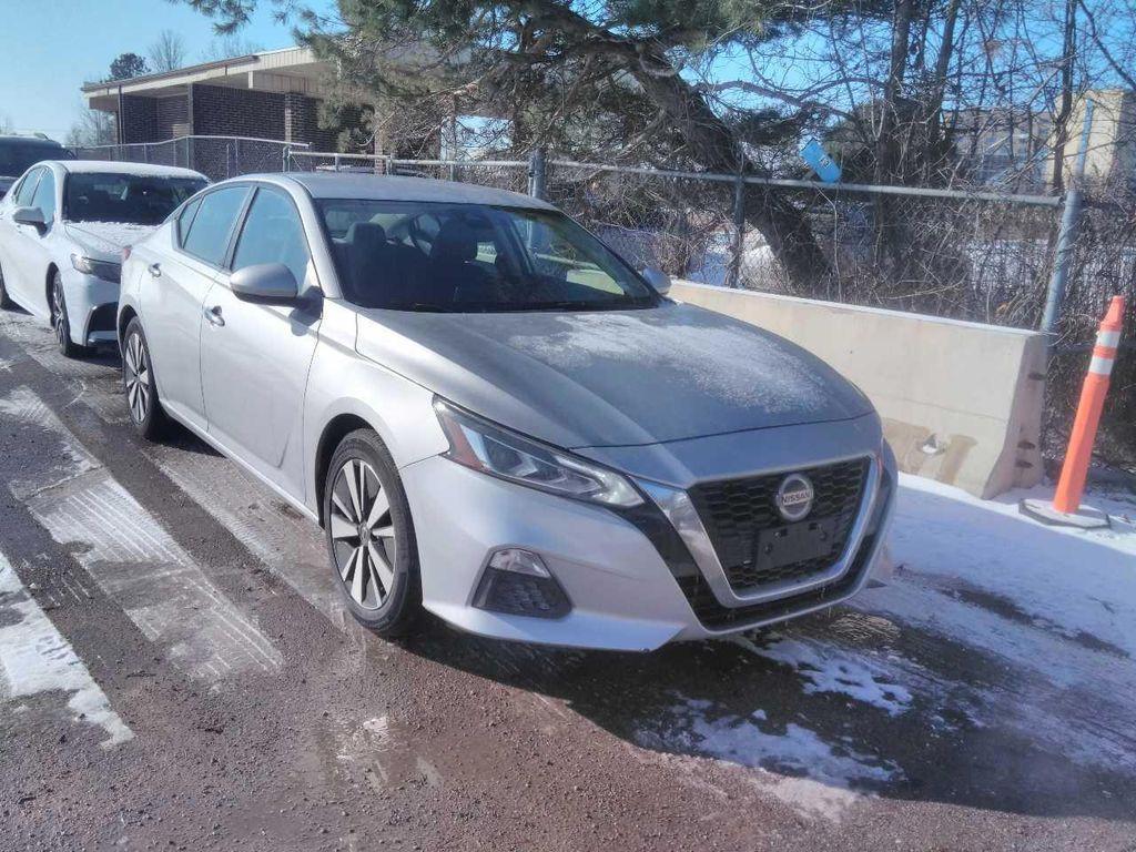 used 2022 Nissan Altima car, priced at $17,900