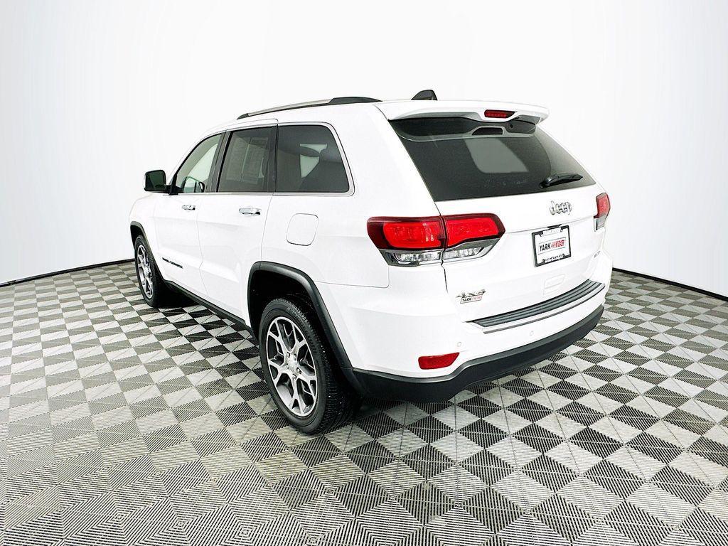 used 2021 Jeep Grand Cherokee car, priced at $26,998