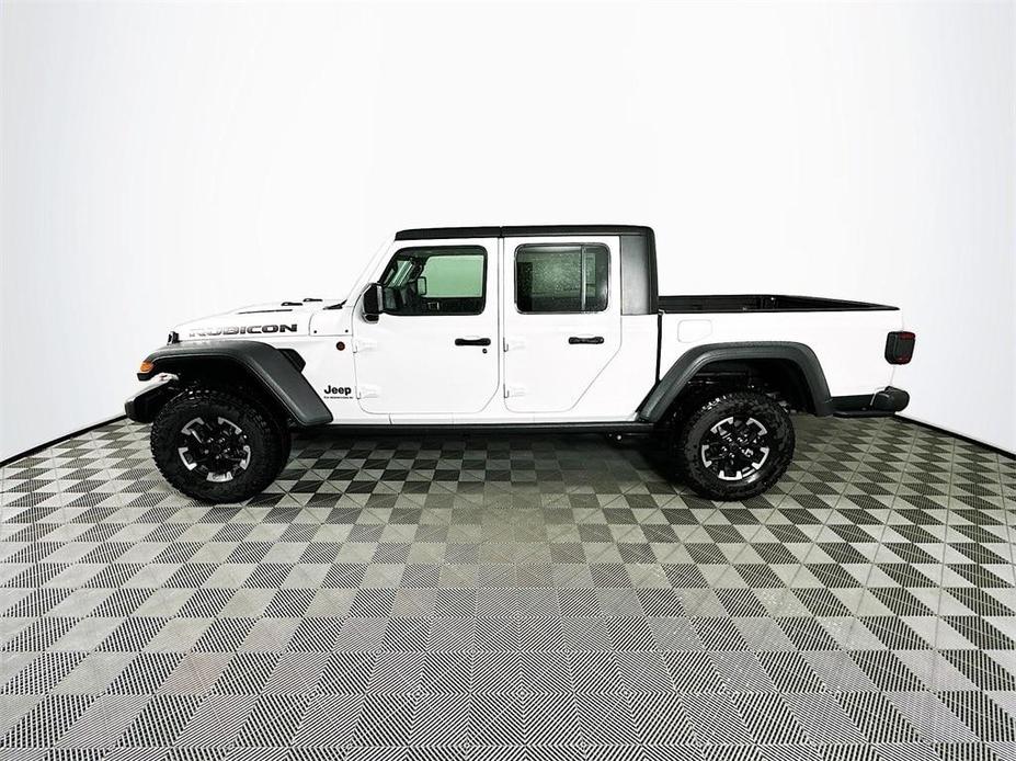 new 2024 Jeep Gladiator car, priced at $58,683