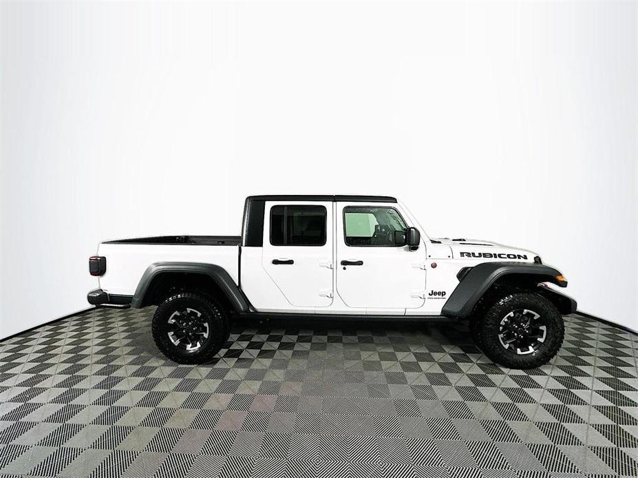 new 2024 Jeep Gladiator car, priced at $57,183