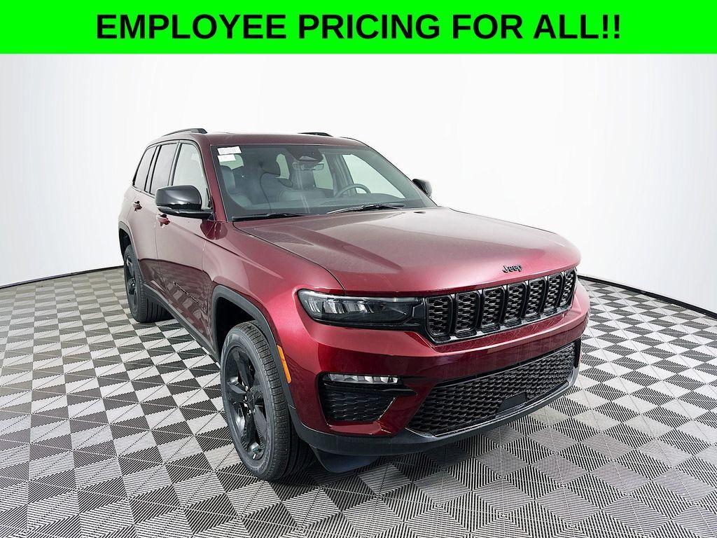 new 2025 Jeep Grand Cherokee car, priced at $48,645