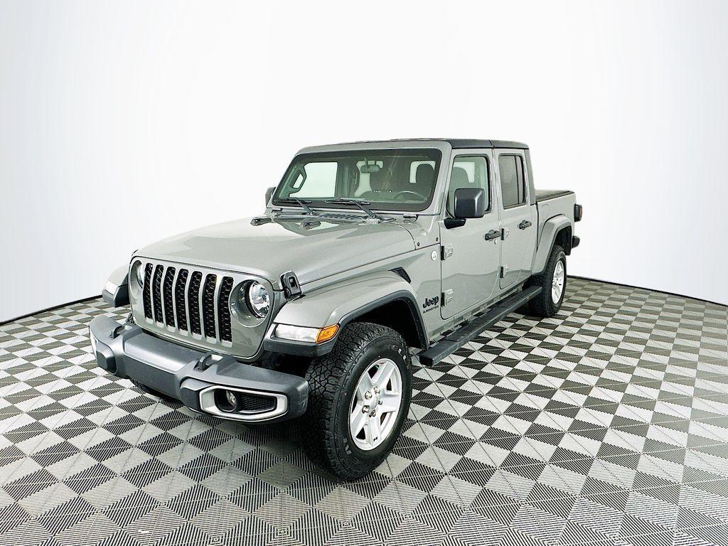 used 2020 Jeep Gladiator car, priced at $28,303