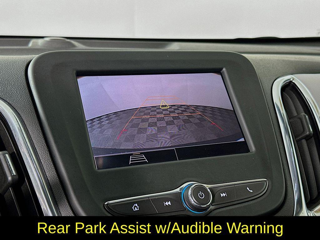 used 2024 Chevrolet Equinox car, priced at $20,998