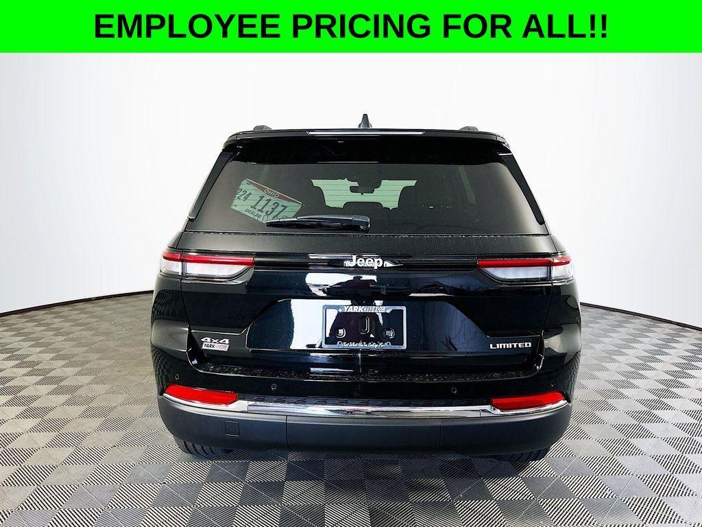 new 2025 Jeep Grand Cherokee car, priced at $47,750