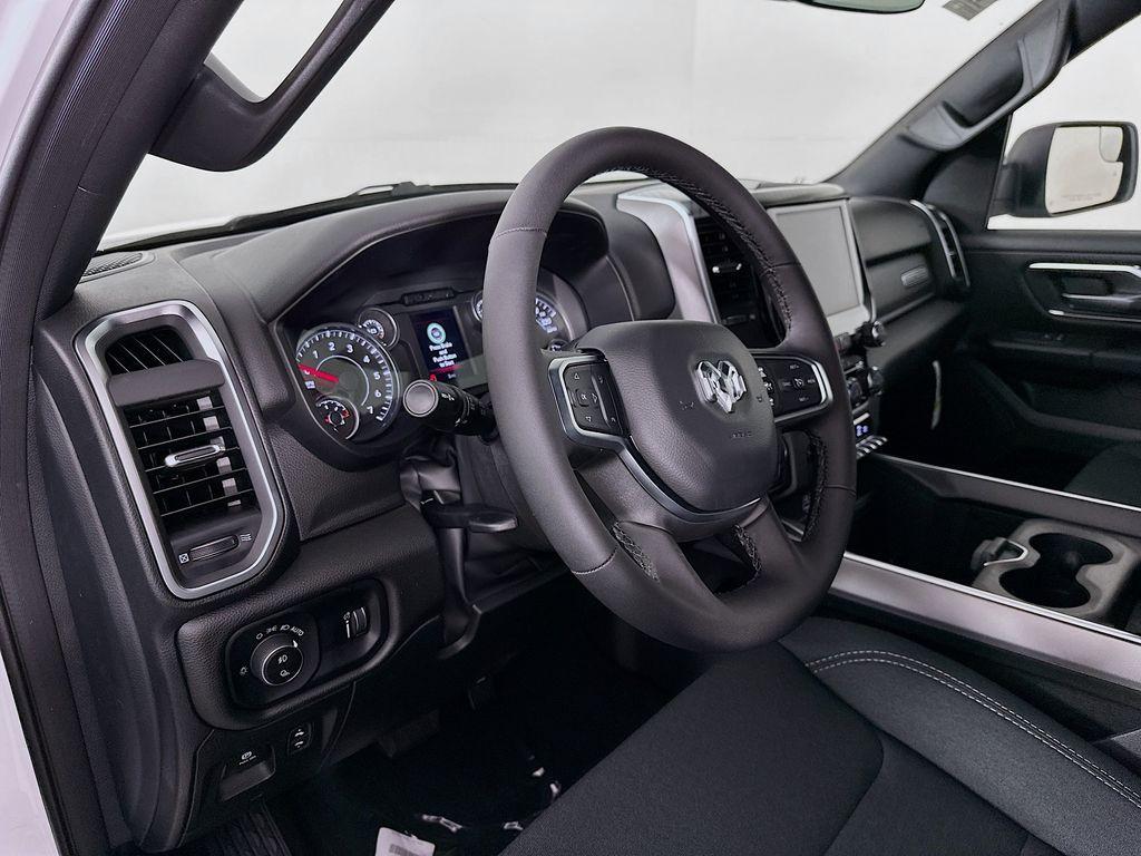 new 2025 Ram 1500 car, priced at $47,751