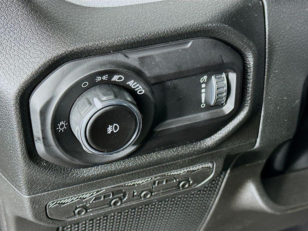 new 2026 Jeep Wrangler car, priced at $46,435