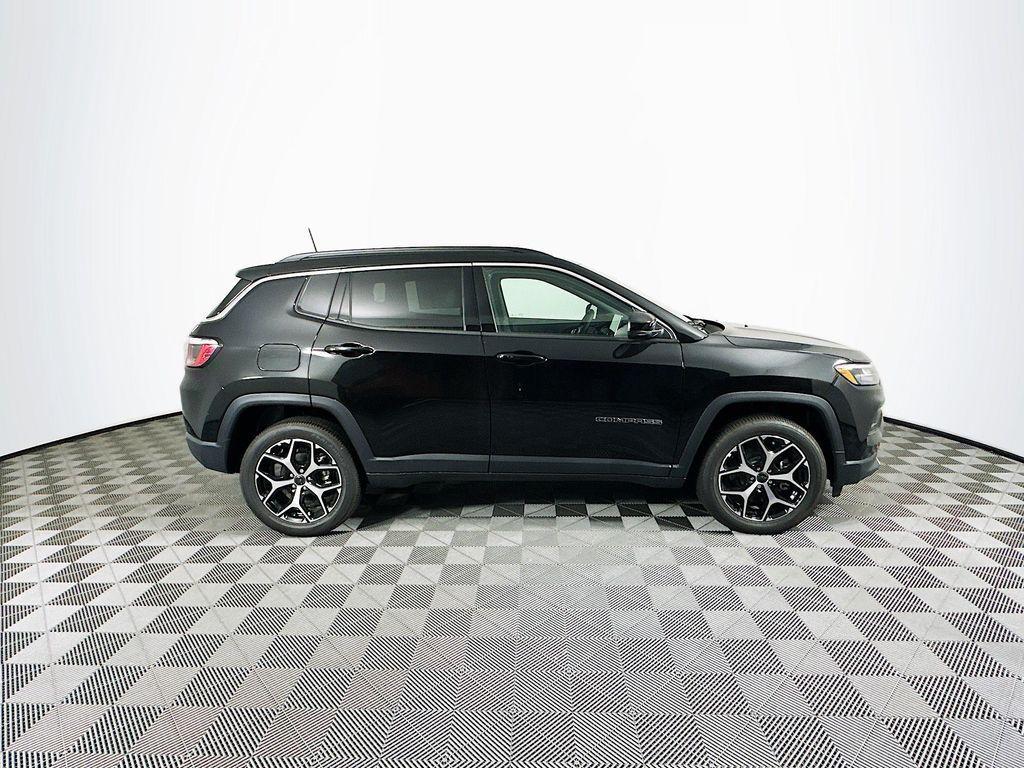 new 2025 Jeep Compass car, priced at $32,110