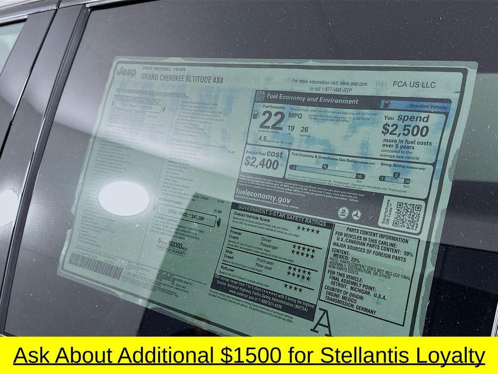 new 2025 Jeep Grand Cherokee car, priced at $36,723