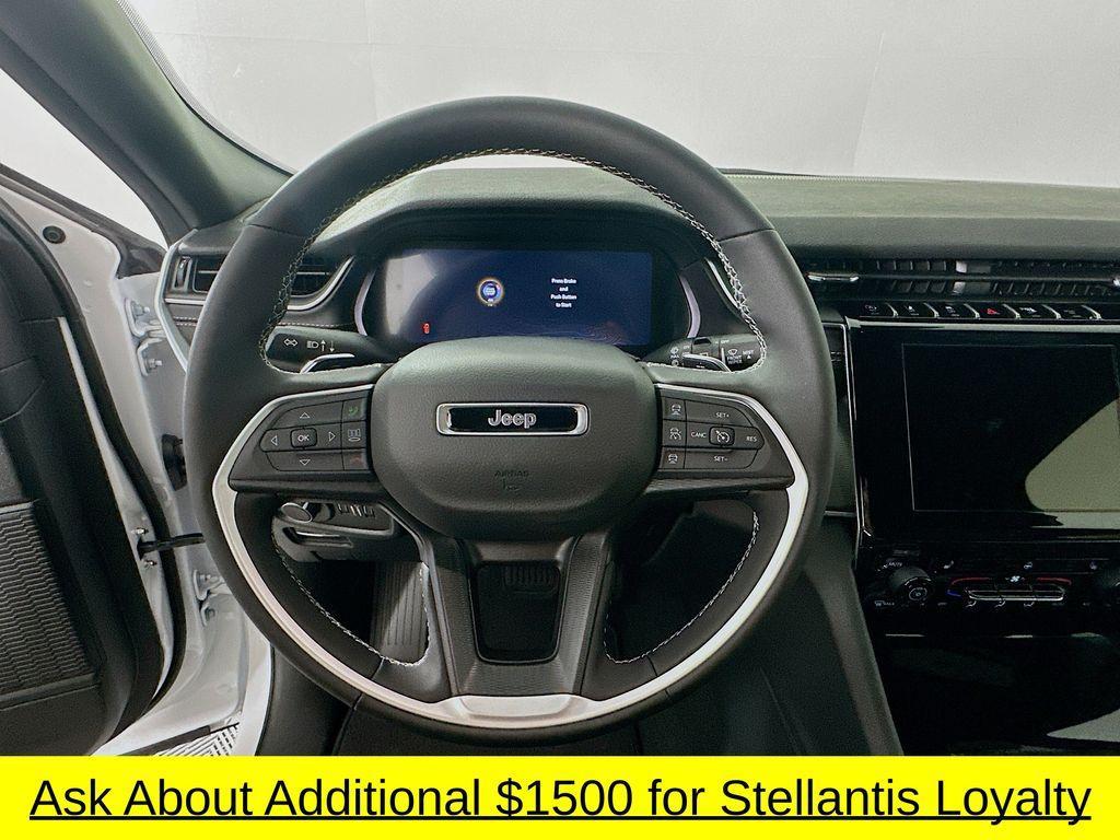 new 2025 Jeep Grand Cherokee car, priced at $36,723
