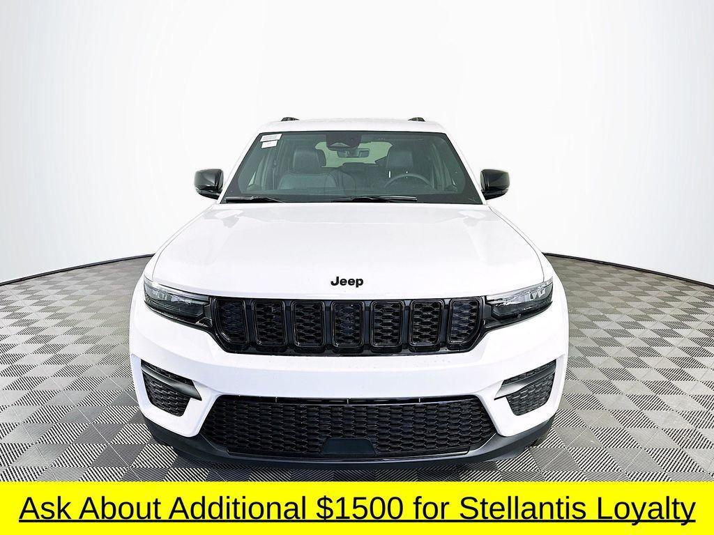 new 2025 Jeep Grand Cherokee car, priced at $36,723