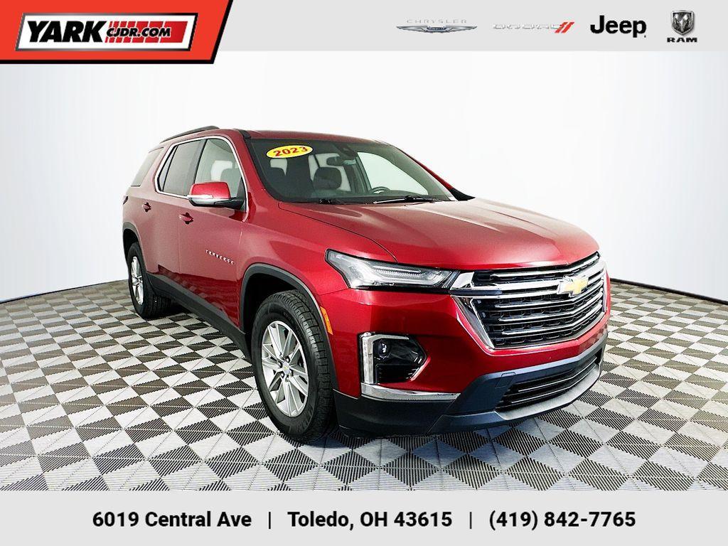 used 2023 Chevrolet Traverse car, priced at $28,998